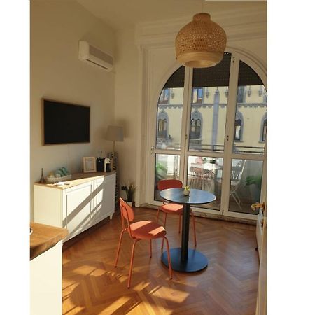 Elegante Monolocale - Pecchio 1930 Lägenhet Milano Exteriör bild
